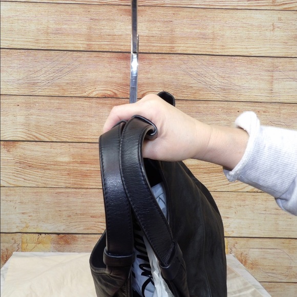 Tory Burch Robinson Large Leather Tote - Picture 3 of 16